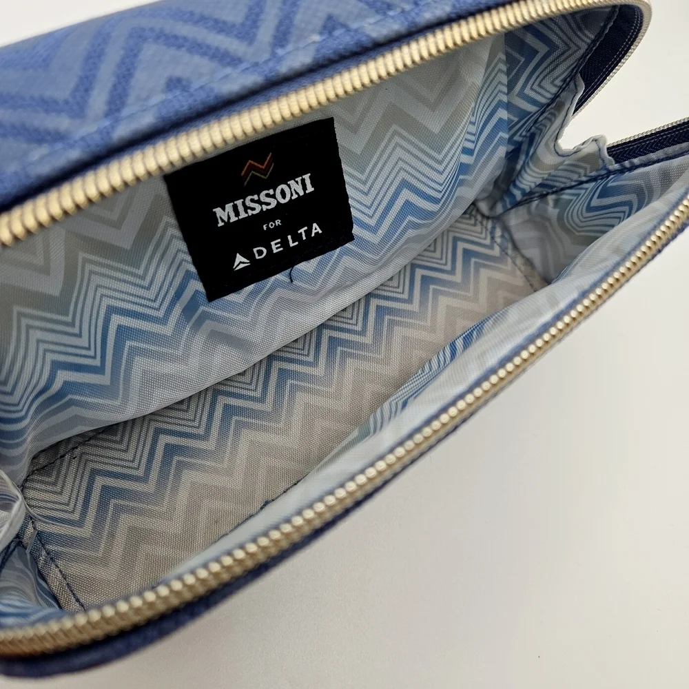NEW Missoni Delta Luxury Blue Chevron Gold Logo Travel Cosmetic Case Bag
